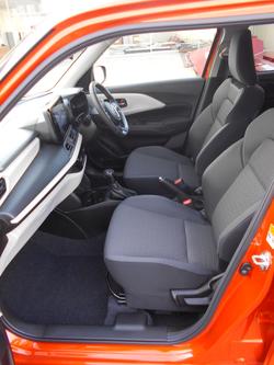 2025 Suzuki Swift Hybrid Plus