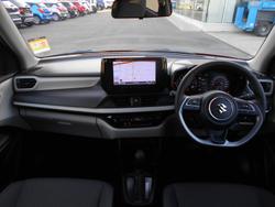 2025 Suzuki Swift Hybrid Plus