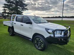 2019 Toyota Hilux SR