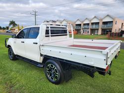 2019 Toyota Hilux SR