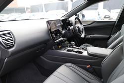 2025 Lexus NX350 NX350 F Sport 2.4L T Petrol Automatic Wagon 2M01850 001