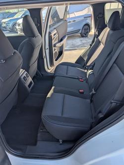 2023 MITSUBISHI OUTLANDER ES