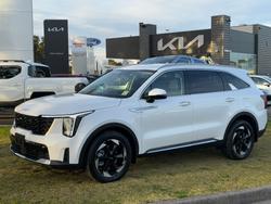 2025 Kia
Sorento Sport+