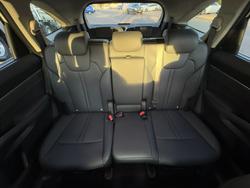 2025 Kia
Sorento Sport+