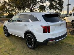 2025 Kia
Sorento Sport+