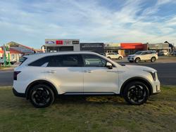 2025 Kia
Sorento Sport+