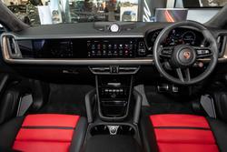 2024 Porsche Cayenne Turbo GT