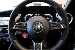 2025 Alfa Romeo Giulia Quadrifoglio