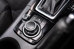 2017 Mazda
                3 Maxx