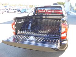 2025 Nissan
Navara ST