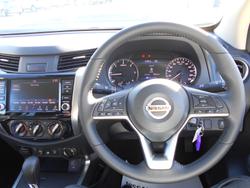 2025 Nissan
Navara ST