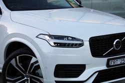 2024 Volvo
XC90 Ultra T8 Plug-In Hybrid