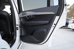 2024 Volvo
XC90 Ultra T8 Plug-In Hybrid