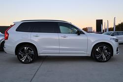 2024 Volvo
XC90 Ultra T8 Plug-In Hybrid