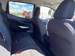 2020 NISSAN NAVARA ST-X (4x4)