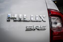 2024 Toyota HILUX SR5