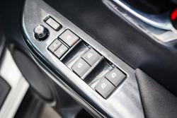 2024 Toyota HILUX SR5