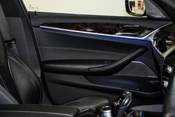 2017 BMW
5 Series 530i M Sport