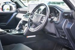 2024 Toyota LANDCRUISER GXL