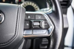 2024 Toyota LANDCRUISER GXL