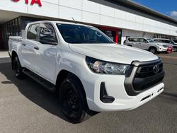 2020 Toyota Hilux 4x4 Hilux 4x4 SR 2.8L T Diesel Automatic Double Cab 2L71000 001