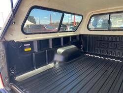 2015 ISUZU D-MAX LS-U HI-RIDE (4x4)