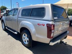 2015 ISUZU D-MAX LS-U HI-RIDE (4x4)