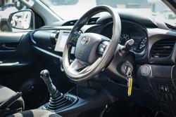 2016 Toyota HILUX Workmate