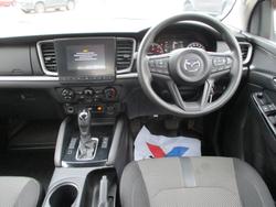 2022 Mazda BT-50 XT TF White