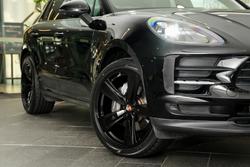 2019 Porsche Macan 95B MY19 AWD BLACK
