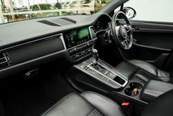 2019 Porsche Macan 95B MY19 AWD BLACK