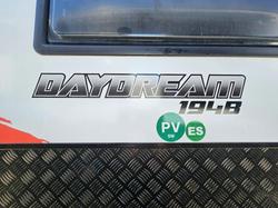 2024 Retreat Daydream 194B Bunks