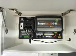 2024 Retreat Daydream 194B Bunks