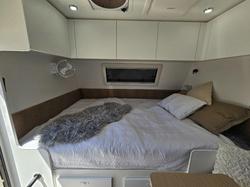 2024 Retreat Daydream 194B Bunks