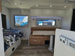 2024 Retreat Daydream 219Bse