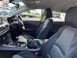 2016 MAZDA MAZDA3 SP25