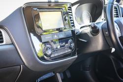 2015 MITSUBISHI OUTLANDER LS (4x4)