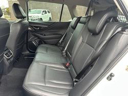 2022 SUBARU
OUTBACK AWD TOURING