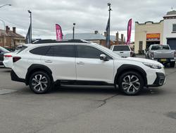 2022 SUBARU
OUTBACK AWD TOURING