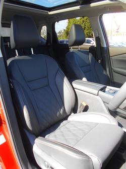 2025 Nissan
X-TRAIL ST-L e-POWER