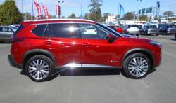 2025 Nissan
X-TRAIL ST-L e-POWER