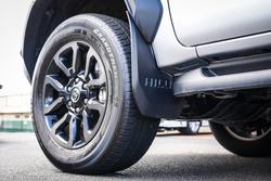 2024 Toyota HILUX Rogue