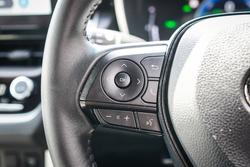 2025 Toyota Corolla Cross Hybrid GXL