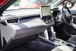 2025 Toyota Corolla Cross Hybrid GXL