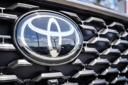 2025 Toyota Corolla Cross Hybrid GXL