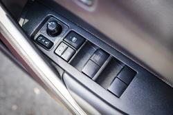 2025 Toyota Corolla Cross Hybrid GXL