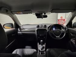 2025 Suzuki
                Vitara Turbo Shadow
