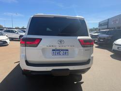 2021 Toyota LANDCRUISER Sahara White