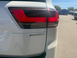 2021 Toyota LANDCRUISER Sahara White