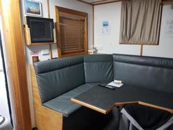 1999 COMMERCIAL Charter